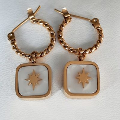 Boucles d'oreilles Alba blanches